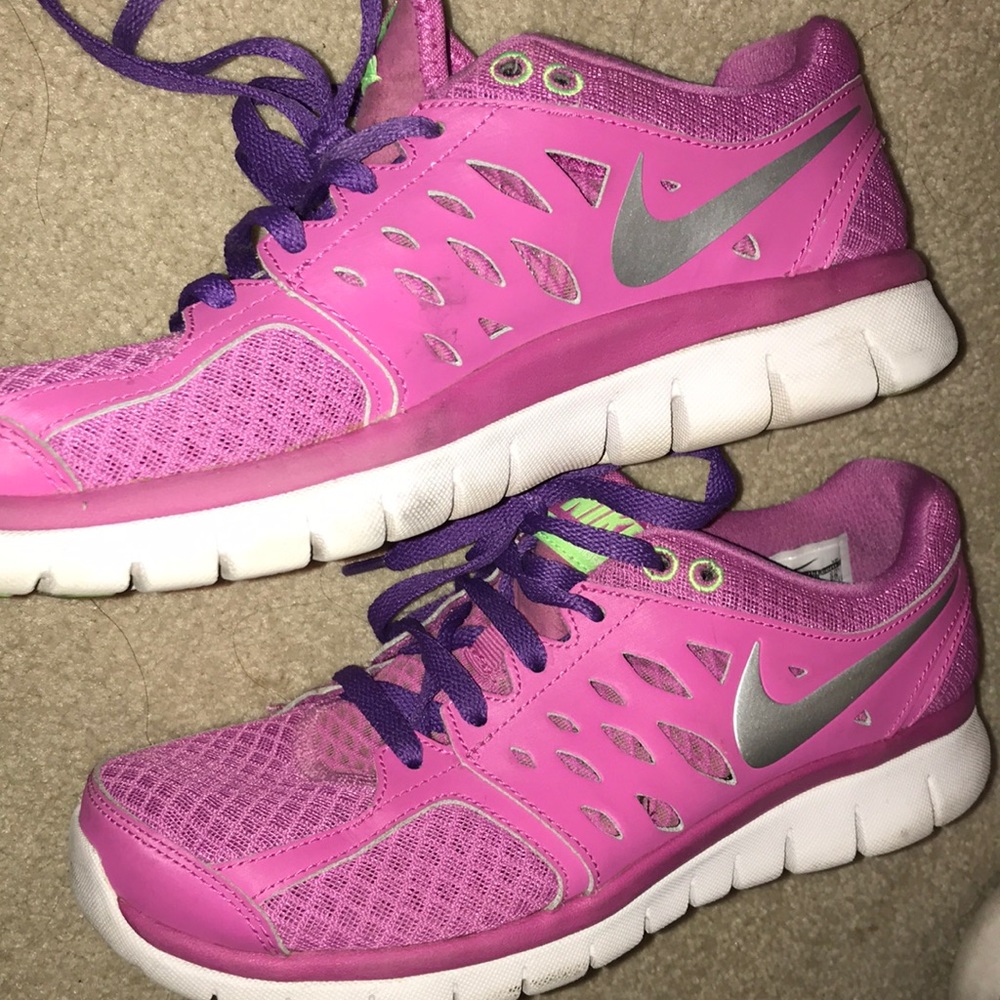 Nike flex running shoe